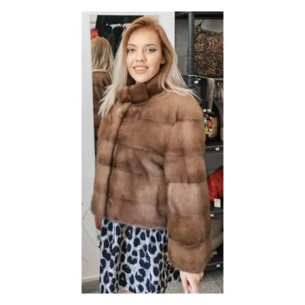 Haină din blană naturală de Vizon / Nurcă Pastel 444